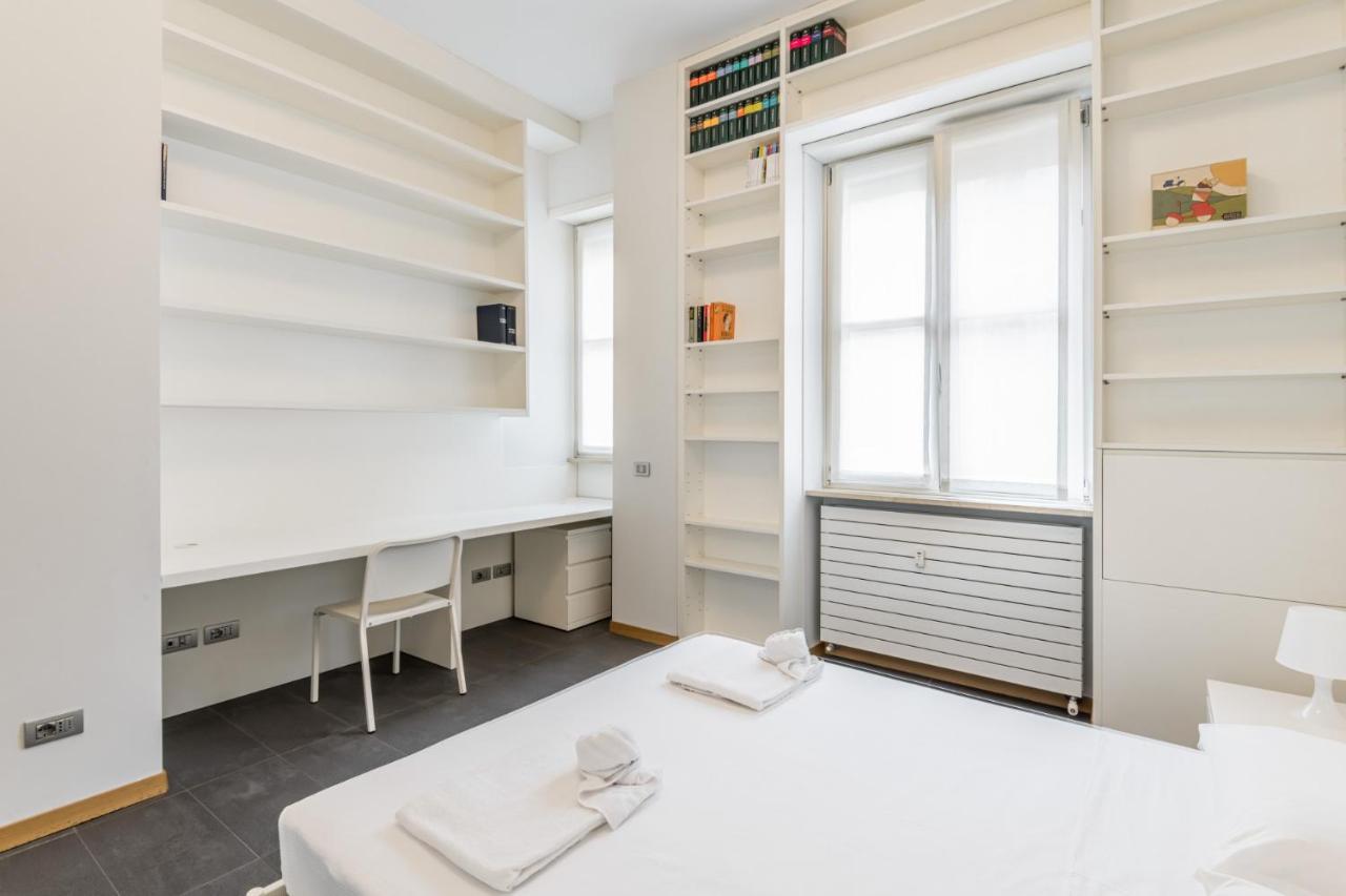 Easylife - Elegante Dimora Due Passi Dal Duomo Milão Exterior foto